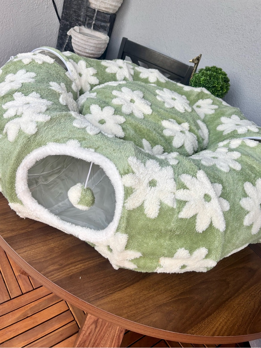 Green & White Floral Plush CAT Tunnel Bed